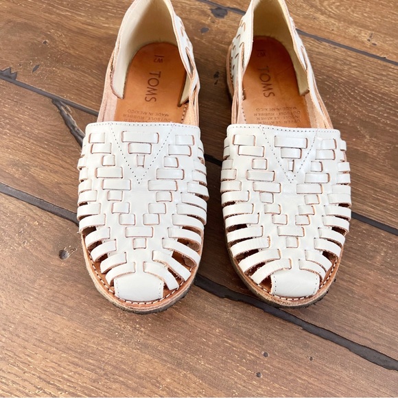 TOMS Huarache in Dove Leather - Picture 4 of 4